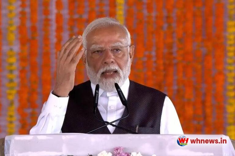 पाक पर फिर बरसे पीएम मोदी