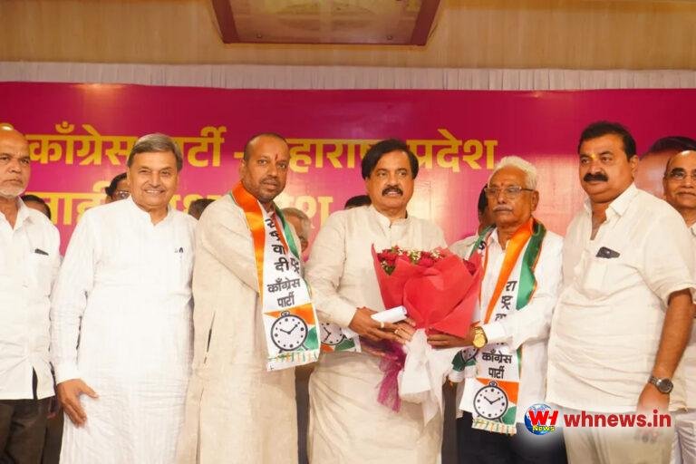 उद्धव खेमे में अजीत दादा ने भी लगाई सेंध