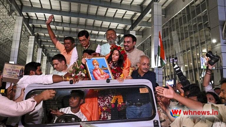 ग्रैंडमास्टर दिव्या का भव्य स्वागत