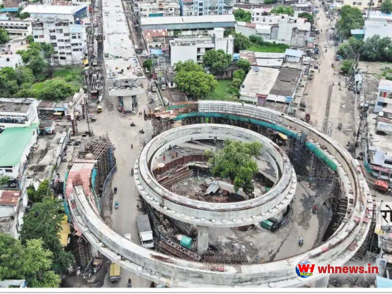 अशोक चौक पर बनने लगा अशोक स्तंभ